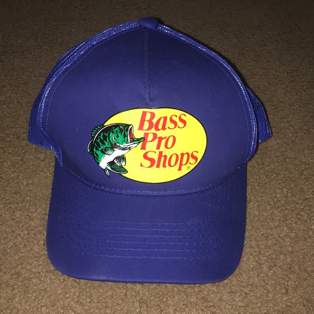 Bass Pro Shops snap back hat